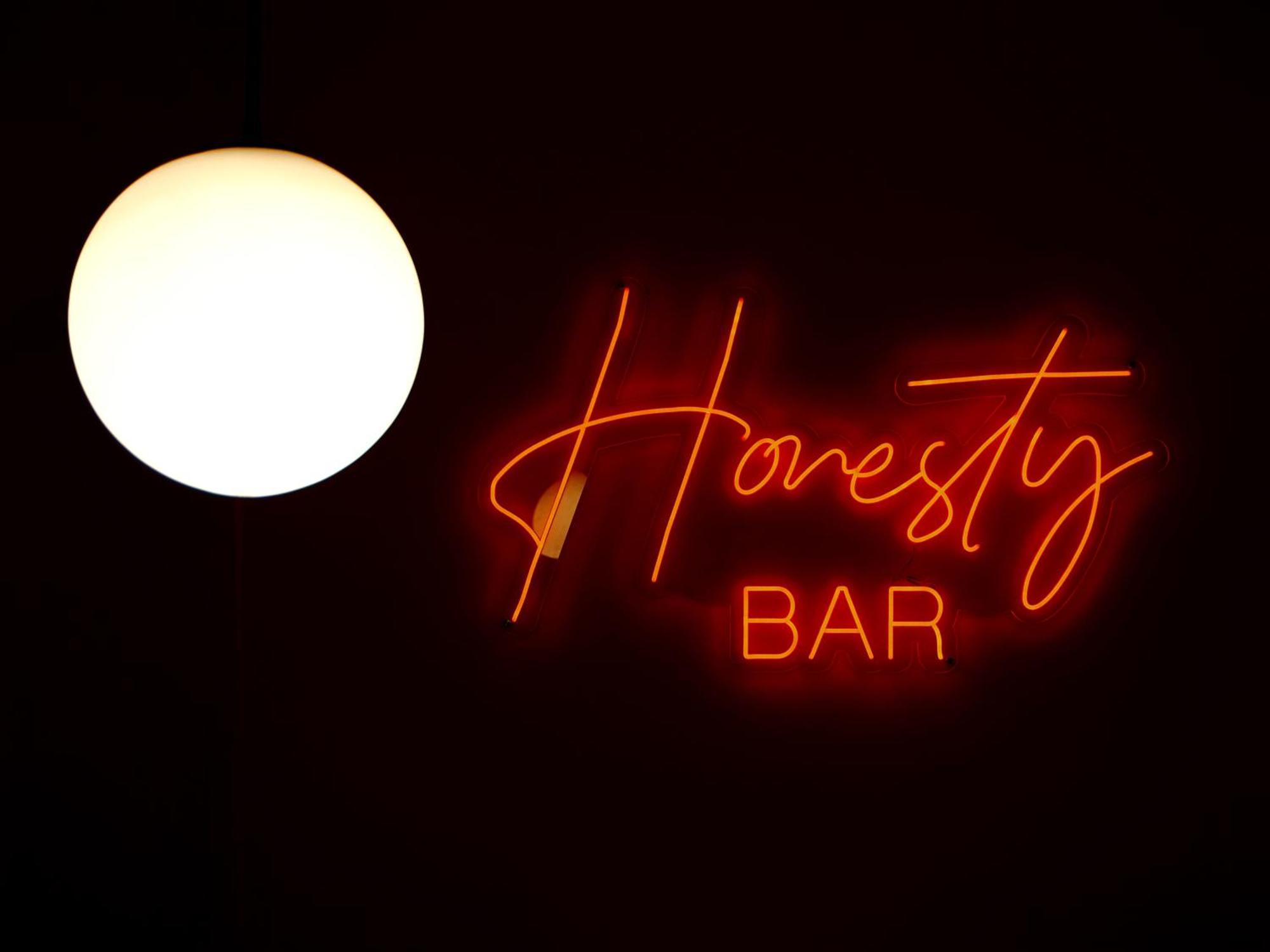 Heart Hotel Limassol Zewnętrze zdjęcie